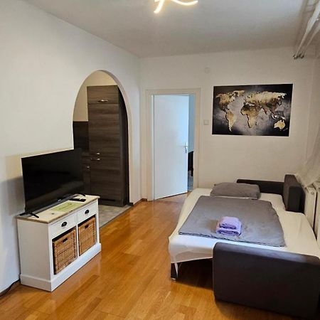 Kb Apartment #2 Zeltweg Ngoại thất bức ảnh